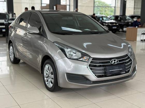 HYUNDAI HB20S 1.6 COMFORT PLUS 16V FLEX 4P AUTOMÁTICO HYUNDAI HB20S 1.6 COMFORT PLUS 16V FLEX 4P AUTOMÁTICO